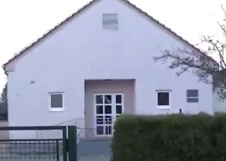 Lloyd's Kingdom Hall in Sisak